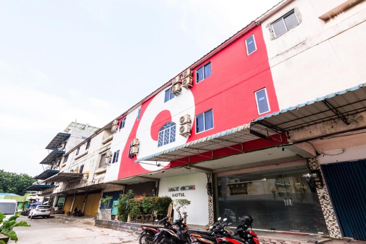 Oyo 1703 テラン ビンタン ホテル Batam エクステリア 写真