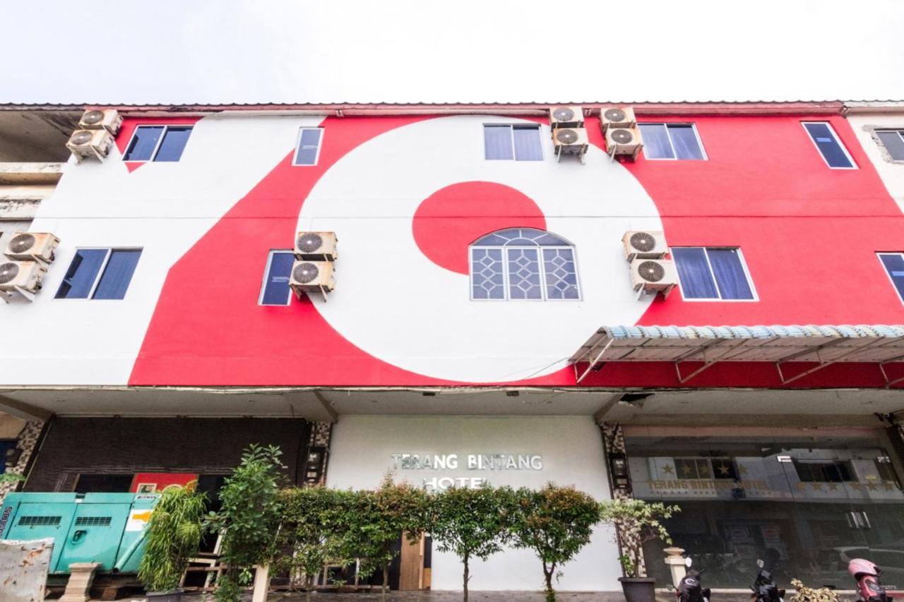 Oyo 1703 テラン ビンタン ホテル Batam エクステリア 写真